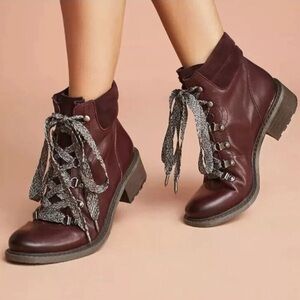 Sam Edelman Darrah wool leather burgundy lace up combat moto red. Size 8